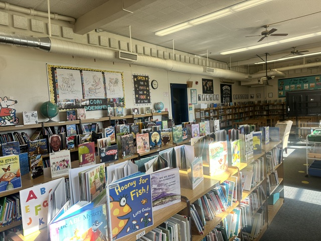 Lincoln Elementary School Library